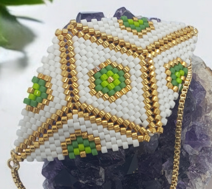 El Yapımı Miyuki Geometrik Desenli Bileklik – Altın Zincirli - Galeri Resmi