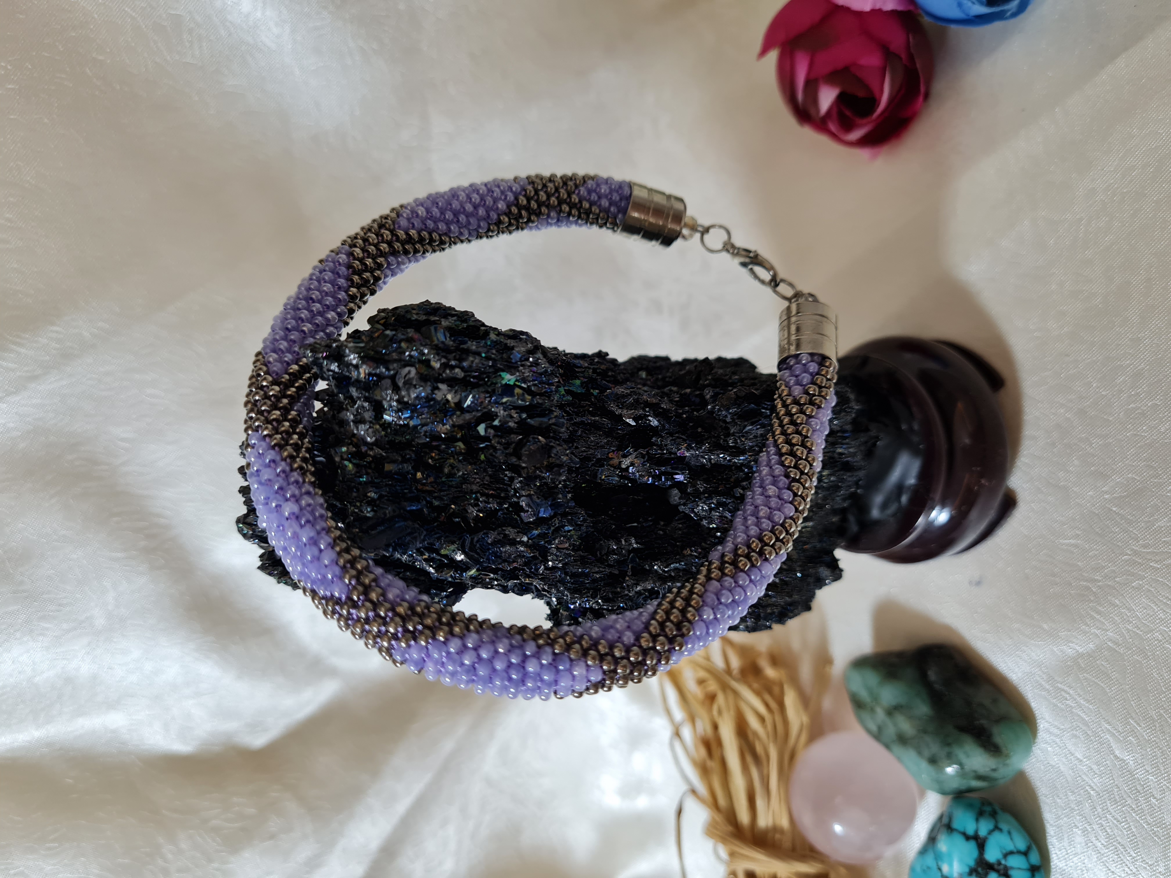 Mor ve Bronz Spiral Boncuk Bileklik